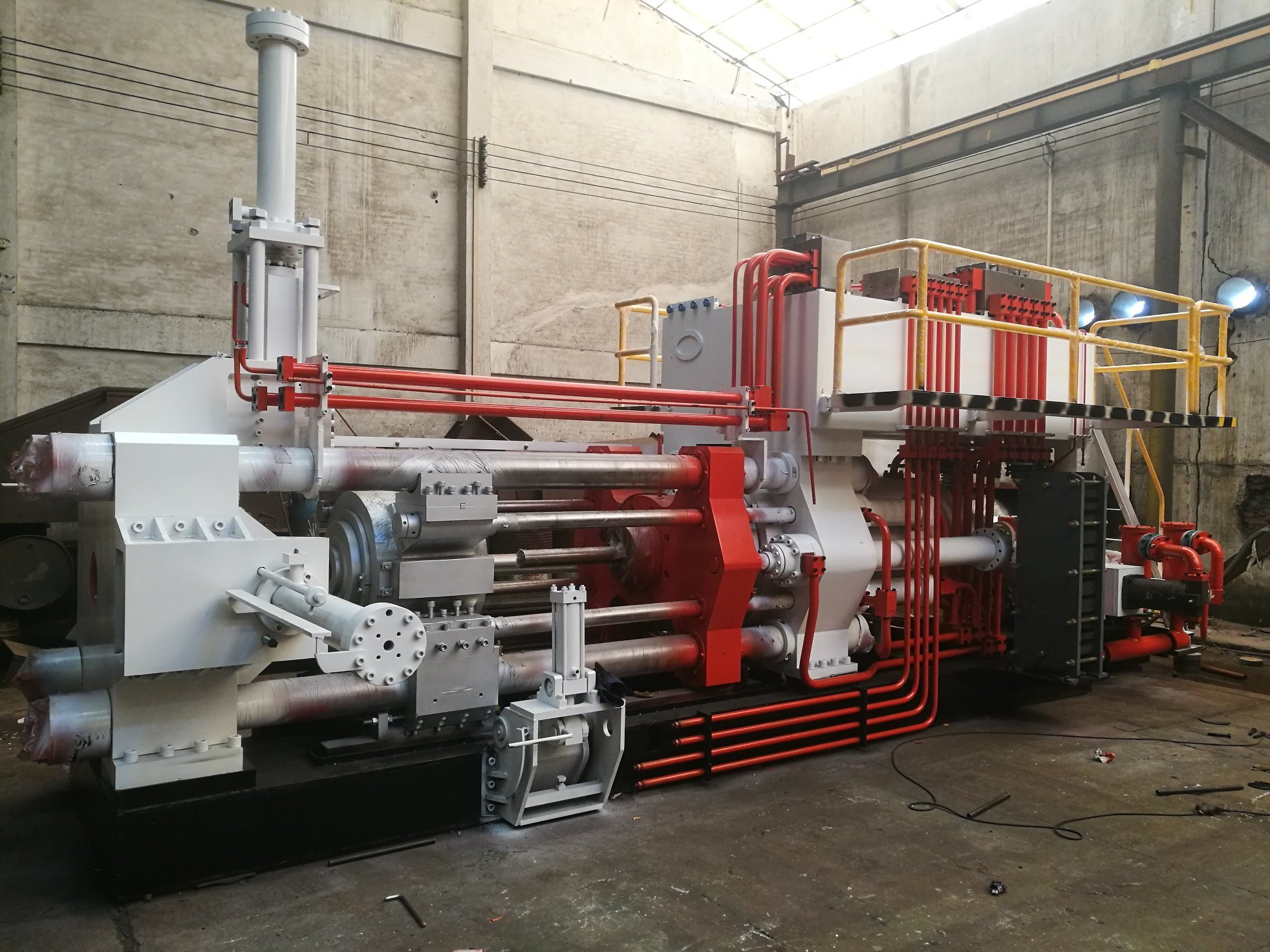 How to effectively control the impact performance of aluminum extrusion machine